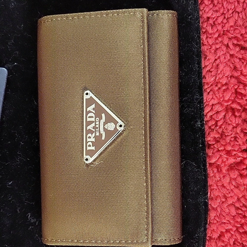 New Prada brown nylon key case - Picture 4 of 4